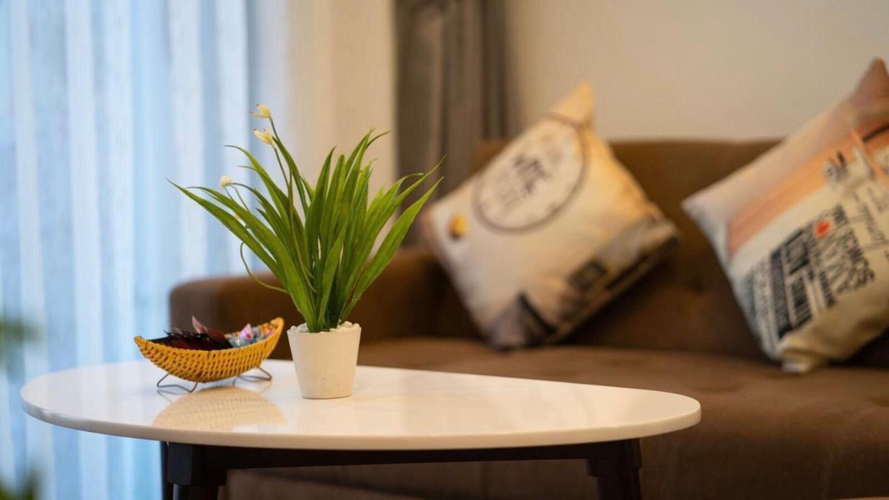 Bom Homes- Vinhomes Metropolis-Service Apartment Hanoi Exterior photo